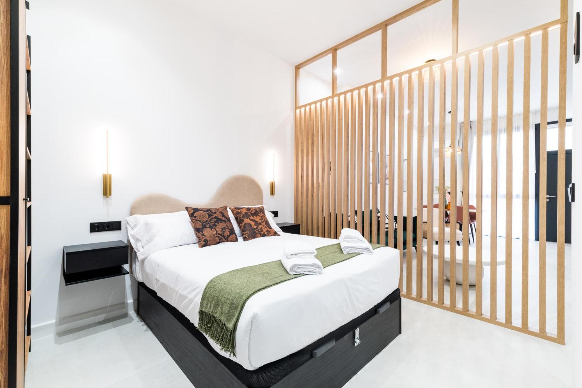 Albahaca Haven Luxury Center Apartment